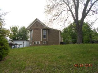 112 Simmons St, Water Valley, MS 38965