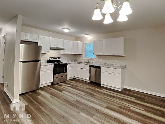 3rd image of 729 Chandler Ave