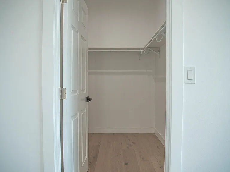 3046 West Blvd — Photo 16