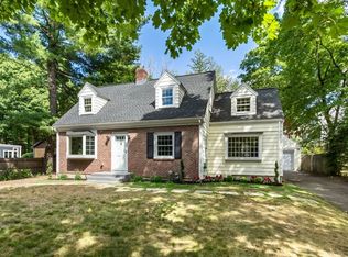 68 Seaver St, Wellesley, MA 02481