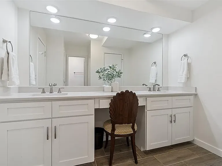 5910 N Pennsylvania Ave #118 — Photo 7