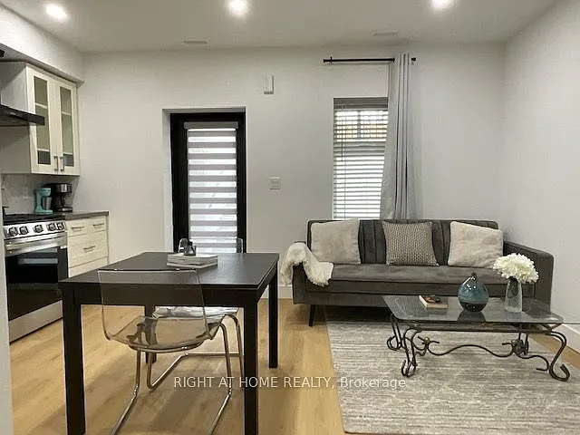 1 bed, $1,899 — Photo 2
