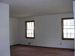 Lots of natural light fills living/dining area!