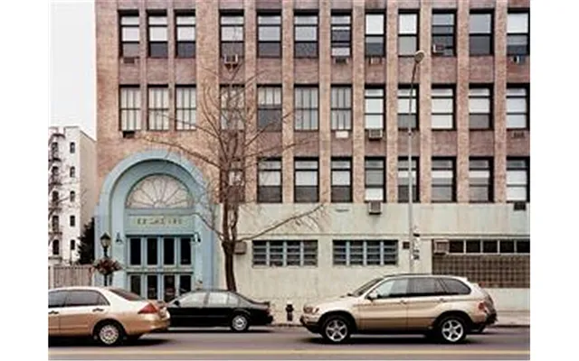 Sold by Douglas Elliman | media 26