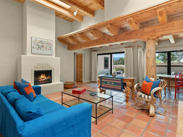 1321 Cibola Cir, Santa Fe, NM 87501