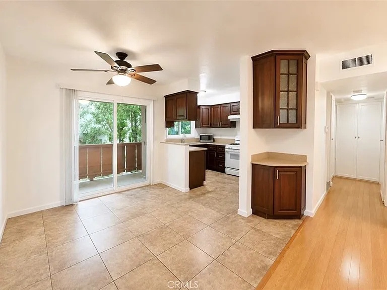 231 S Catalina Ave #6 — Photo 6