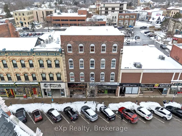 24 Wellington St #2, Stratford, ON N5A 2L2