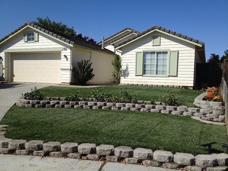 1st image of 990 Marne Dr