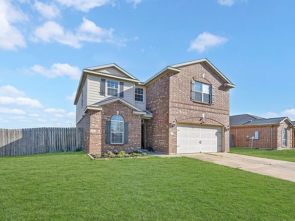 2nd image of 312 Meadow View Ln