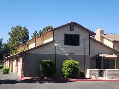 3232 Dayflower St #4, Las Vegas, NV, 89121