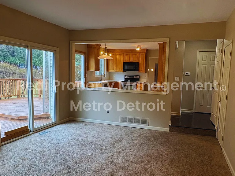 172 Parsons Ln — Photo 9