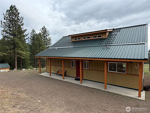 3rd image of 359 Bandtman Road