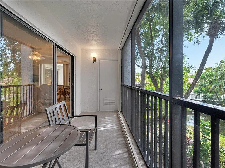 1605 S US Highway 1 #E201 — Photo 14