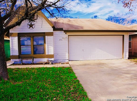 2nd image of 3931 Heritage Hill Dr