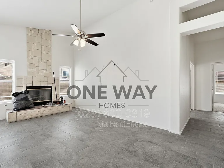 4622 E Summerhaven Dr — Photo 8