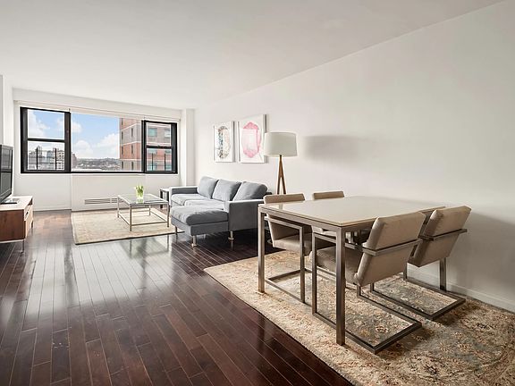 2nd image of 115 E 9th St APT 15G