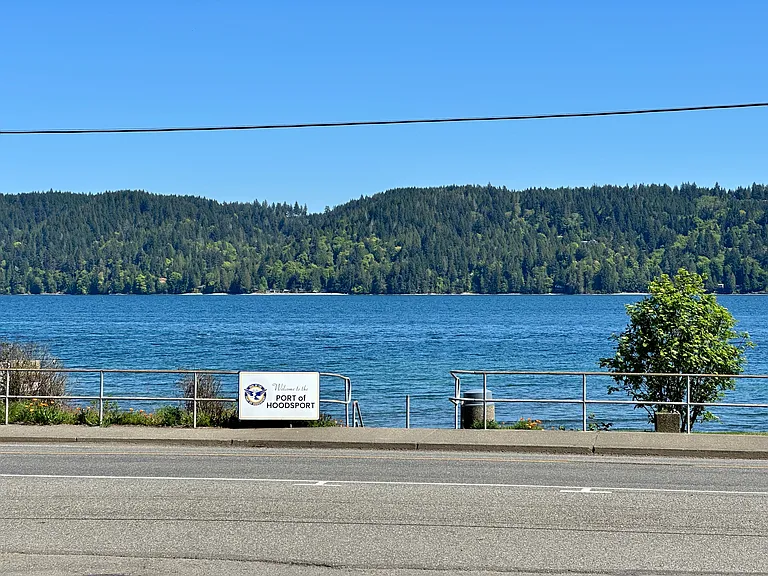 27051 N US Highway 101 #1 — Photo 4
