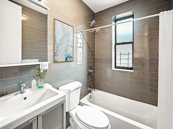 5th image of 720 W 180th St APT 41