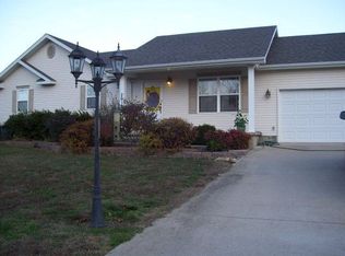 2612 Rhonda Dr, West Plains, MO 65775