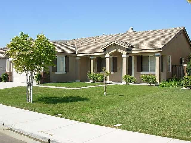 2nd image of 980 Glendora Dr