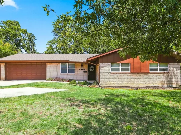 403 E Huitt Ln, Euless, TX 76040