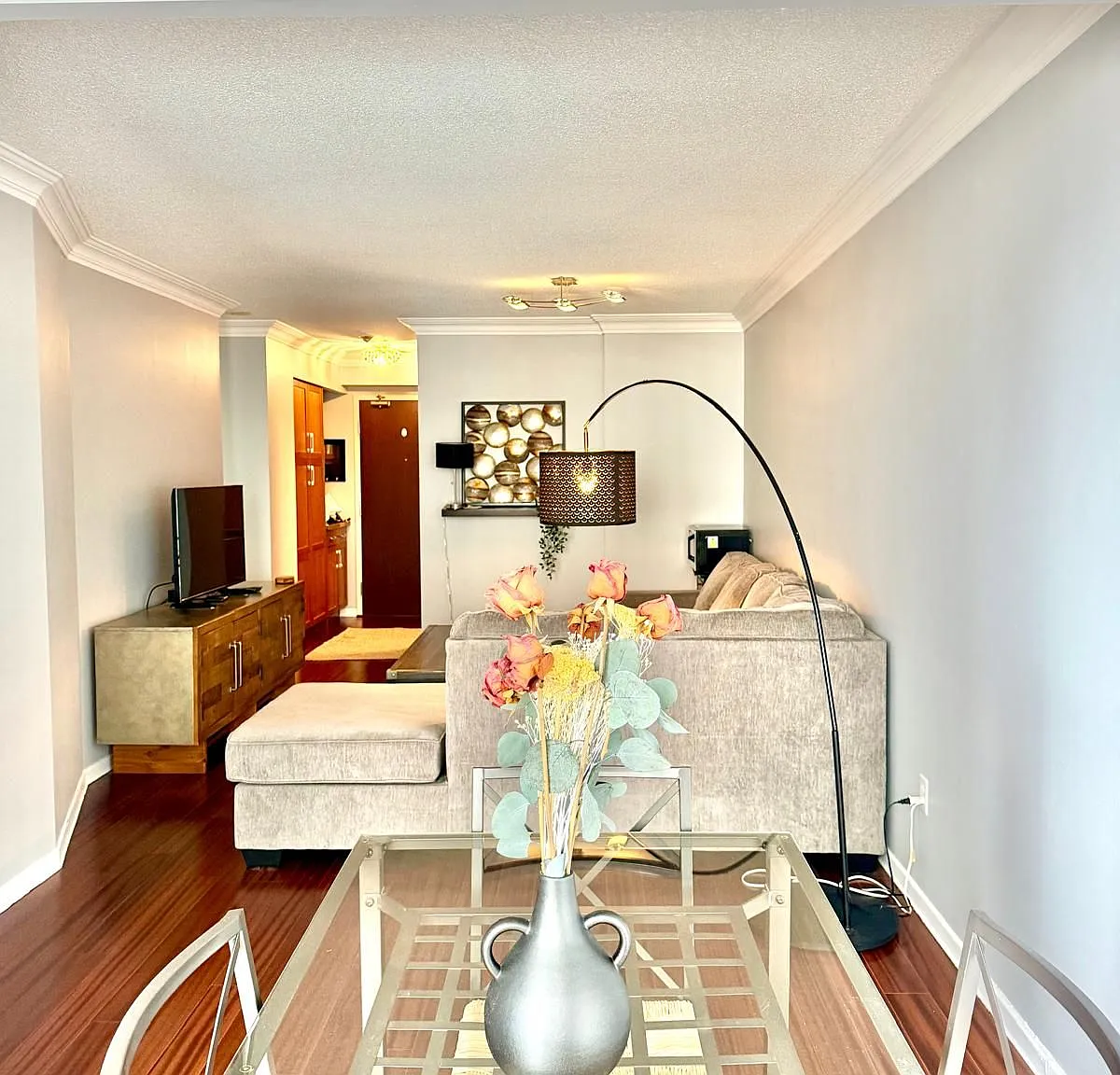 1 bed, $2,900 — Photo 2