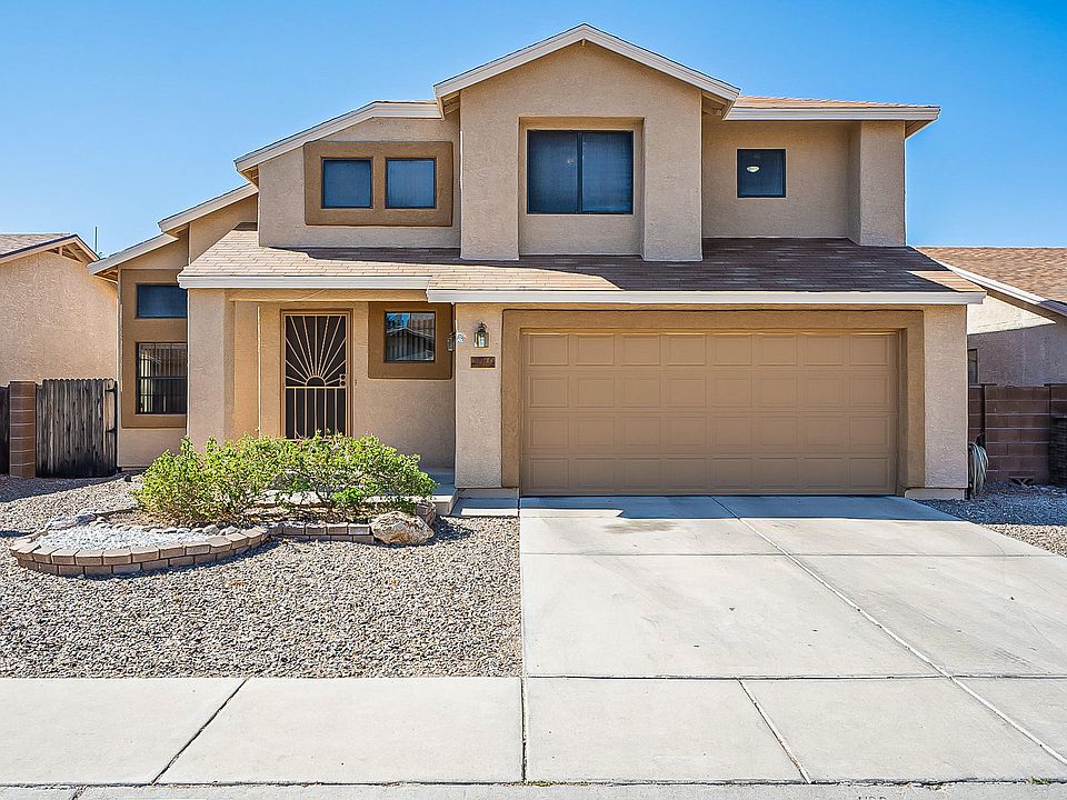 1st image of 3019 W Country Hill Dr