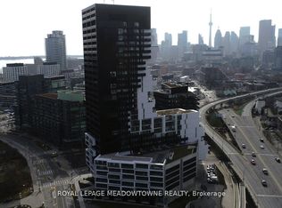 170 Bayview Ave #2104, Toronto, ON M5A0M4