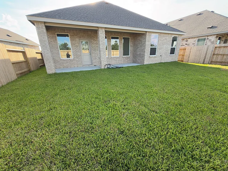 7919 Evening Emerald Dr — Photo 27