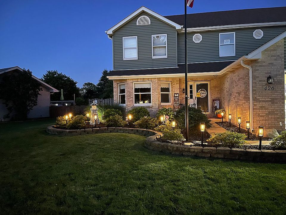 2nd image of 426 Badger Ln
