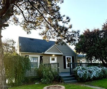 1516 Redwood Ave, Akron, OH, 44301