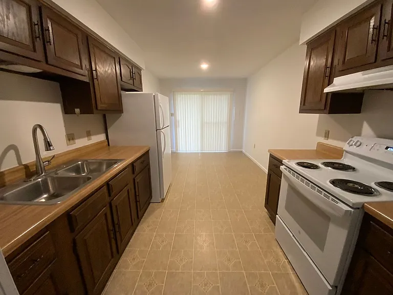 157 Maple Grove Way — Photo 6