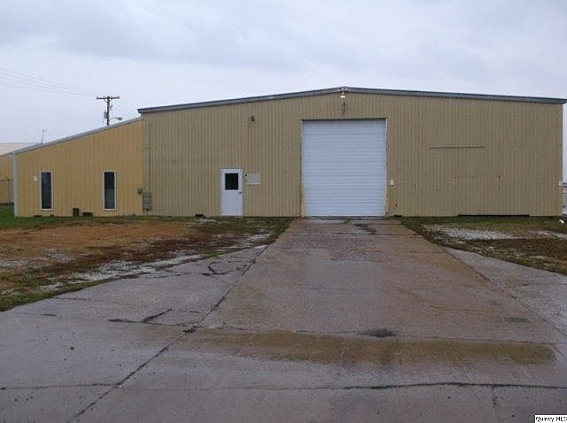 Home for Sale in Quincy, IL $326,000