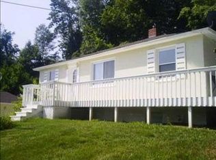 3724 Price Rd NE, Newark, OH 43055