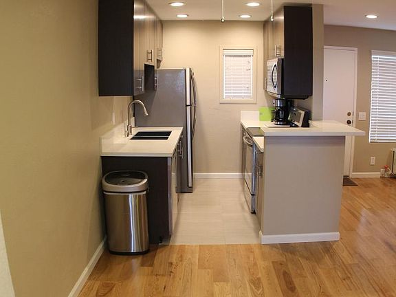 5th image of 4180 39th St APT 8
