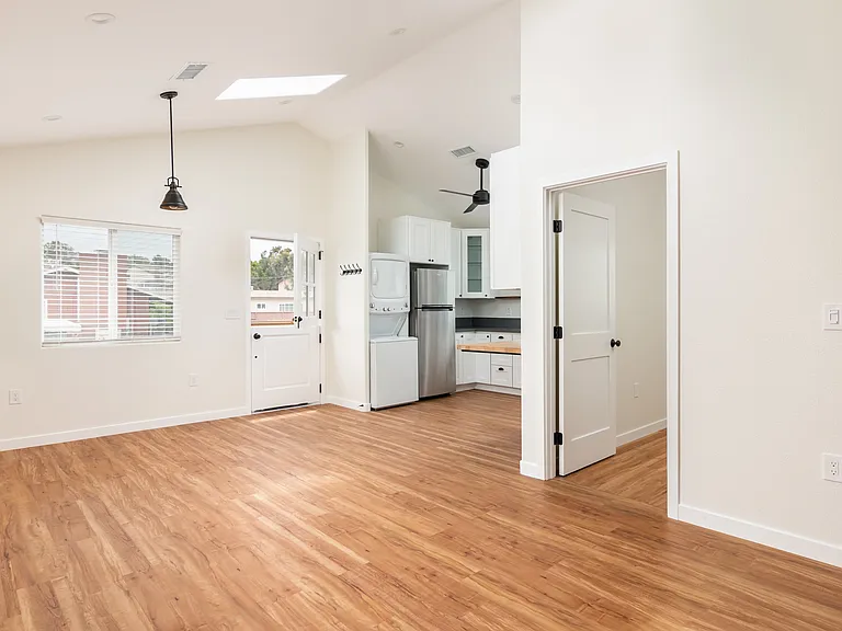 452 W Los Angeles Dr #1 — Photo 9