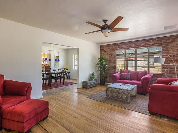 2026  N 15th Ave living 1