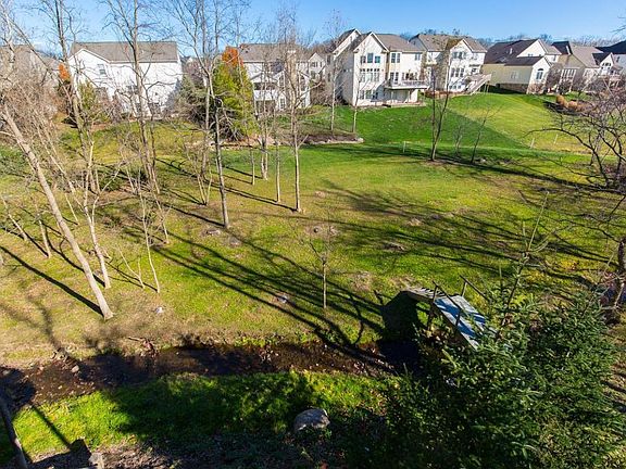 2nd image of 114 Tecumseh Ct