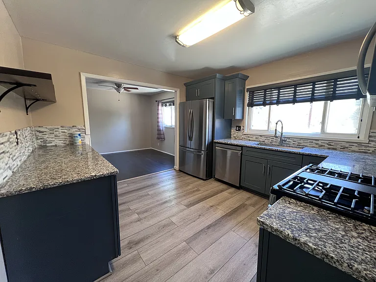 Kitchen w/ Dining Room