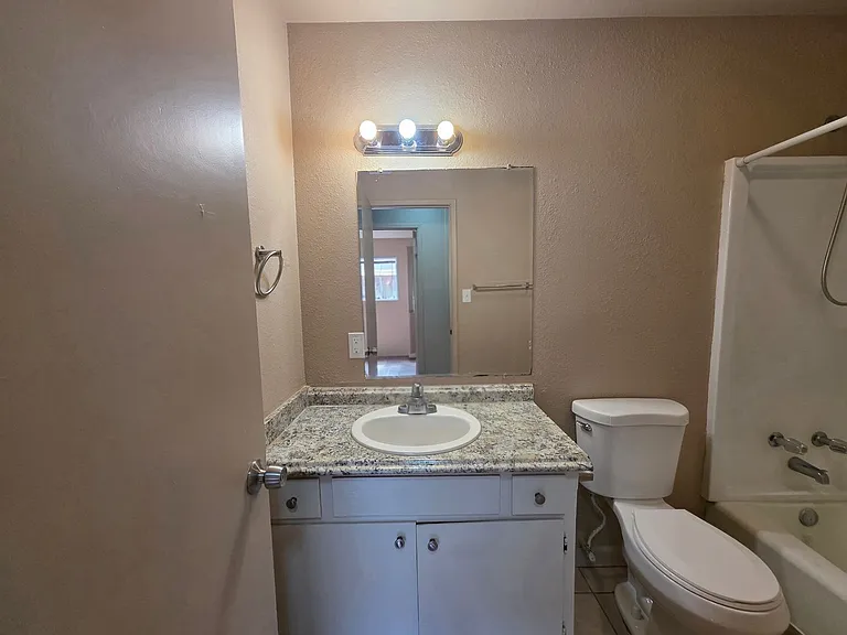 240 Pedras Rd — Photo 17