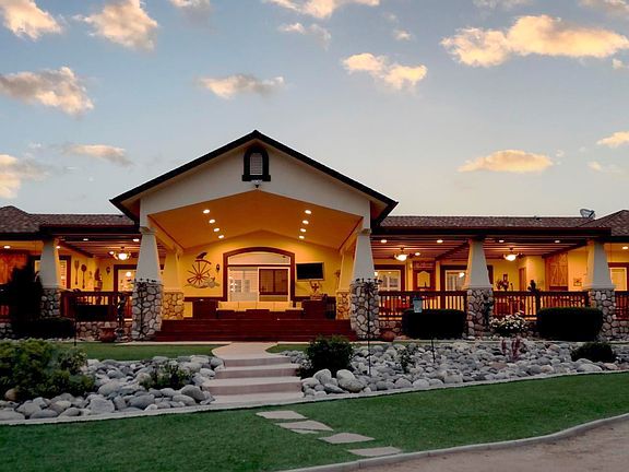 5th image of 200 Los Arboles Ln
