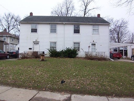1st image of 2142 Sunset Dr