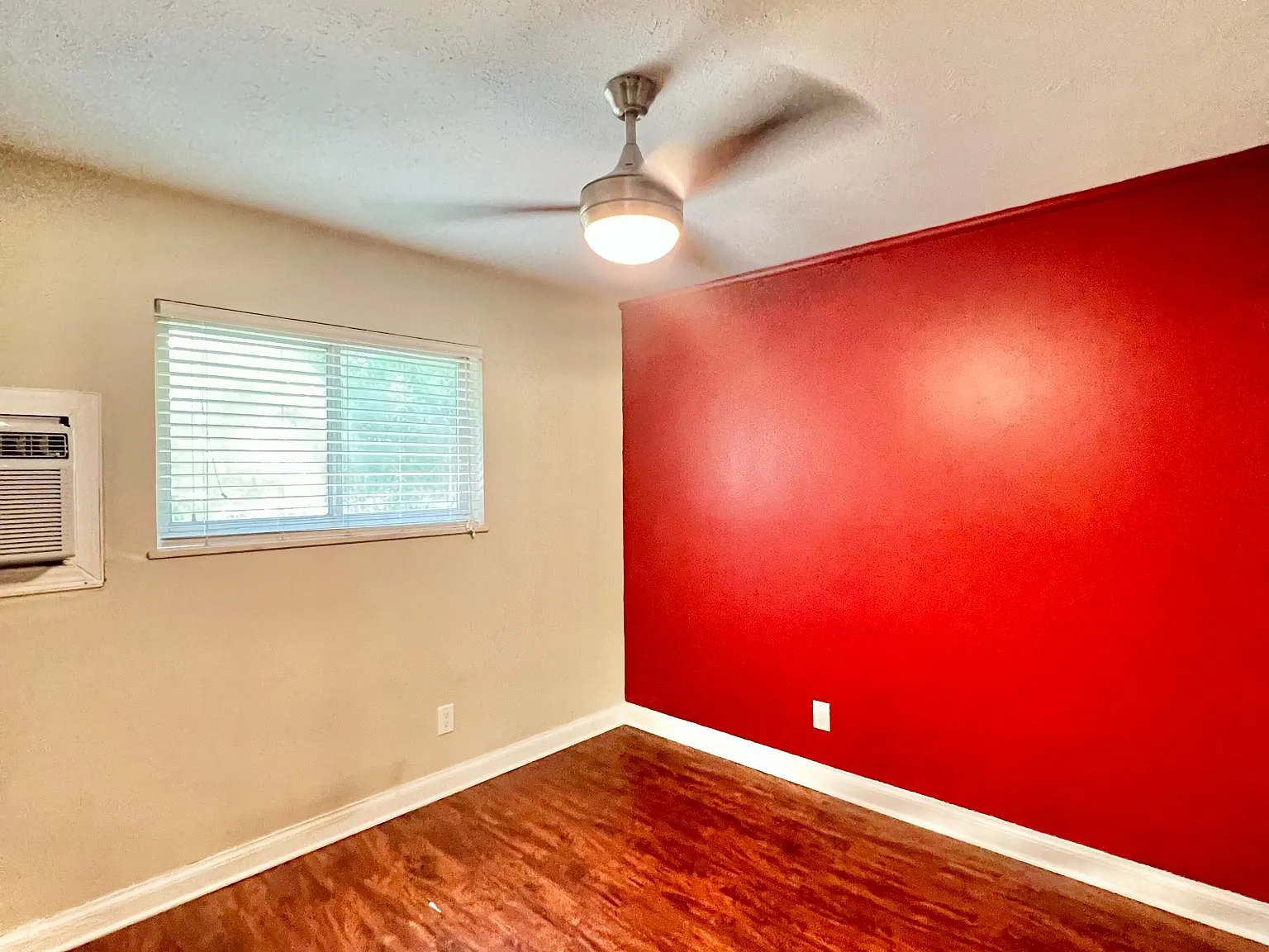 1 bed, 425 sqft, $945 — Photo 4