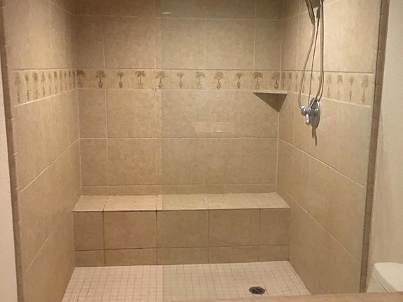 Master Bathroom/ And Shower