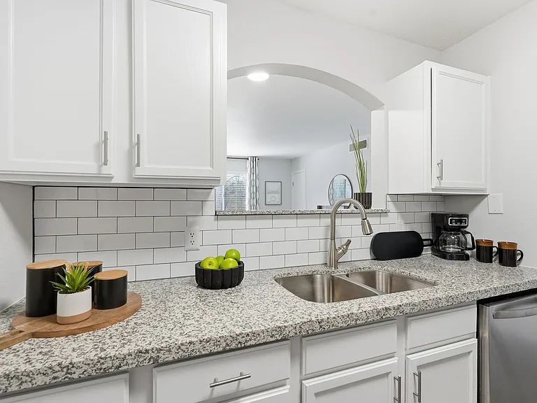 Granite Creek Apartments — Photo 102