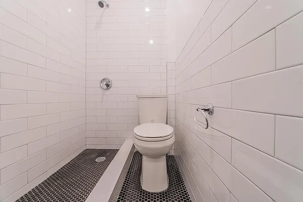 Rented by Triplemint | media 19