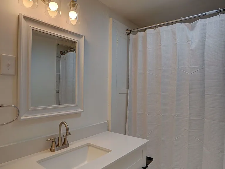 4 Runyan Ct — Photo 9
