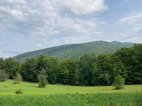 145 Hillside Terrace, Rochester, VT 05767