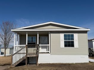 2022 Morgan Way, North Mankato, MN 56003