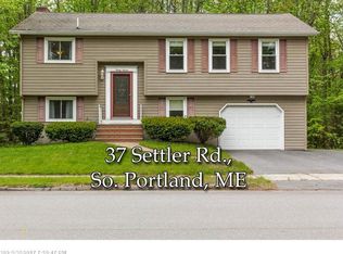 37 Settler Rd, South Portland, ME 04106